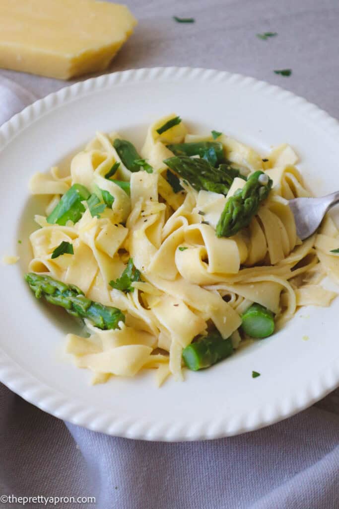 Asparagus Fettuccine Alfredo